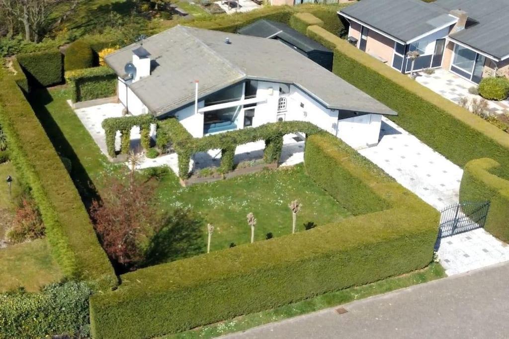 Grevelingenlaan 30,modern Ingerichte Bungalow Aan De Grevelingen, *